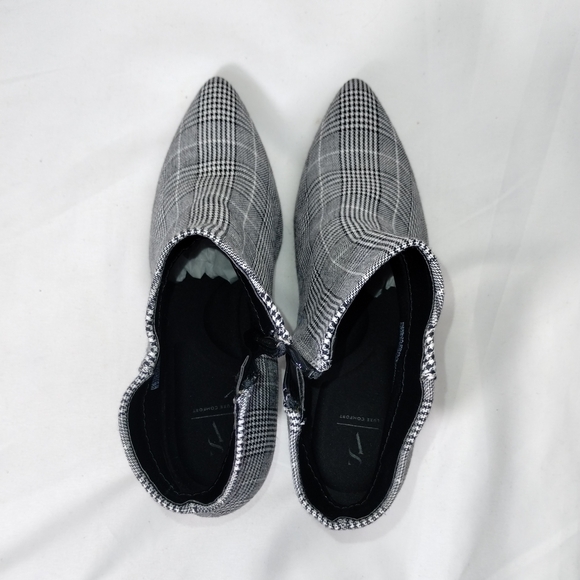 Simply Vera Vera Wang Plaid Ankle Boots Black White Gray Sz 8.5 Academia Office - Picture 9 of 12